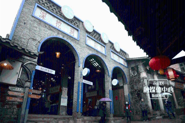 张雨绮、娜然穿同款新中式镂空裙,效果很不同,演绎得别具一格
